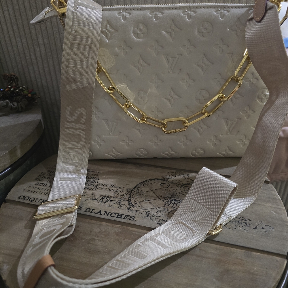 CREAM Crossbody Bag with Gold Chain